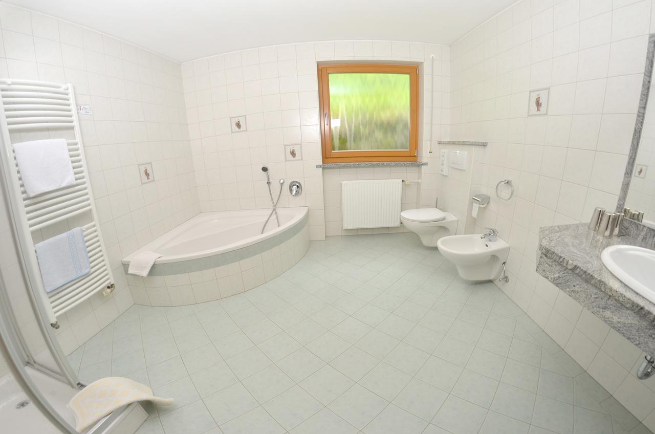 Gasthof Waldruhe Solda Luaran gambar